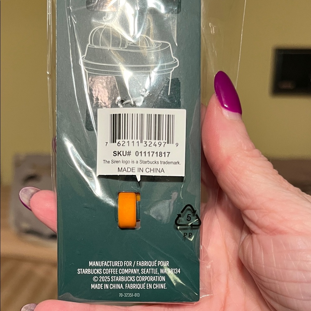 NIP Starbucks Orange Pumpkin Lid Stopper Keychain New Aug 2025 Fall Design - Picture 5 of 9